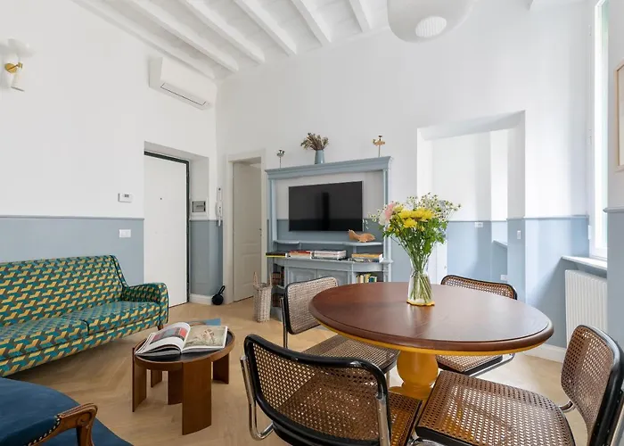 As Feel - Iconic Monti Design * Rom